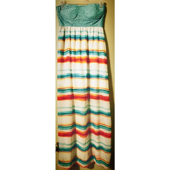 No Boundaries Dresses & Skirts - 🌺 No boundries dress